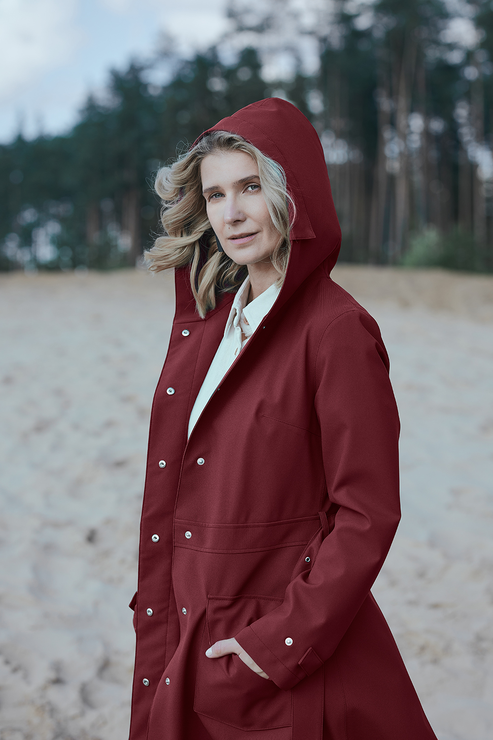 Spring raincoats with hoods online